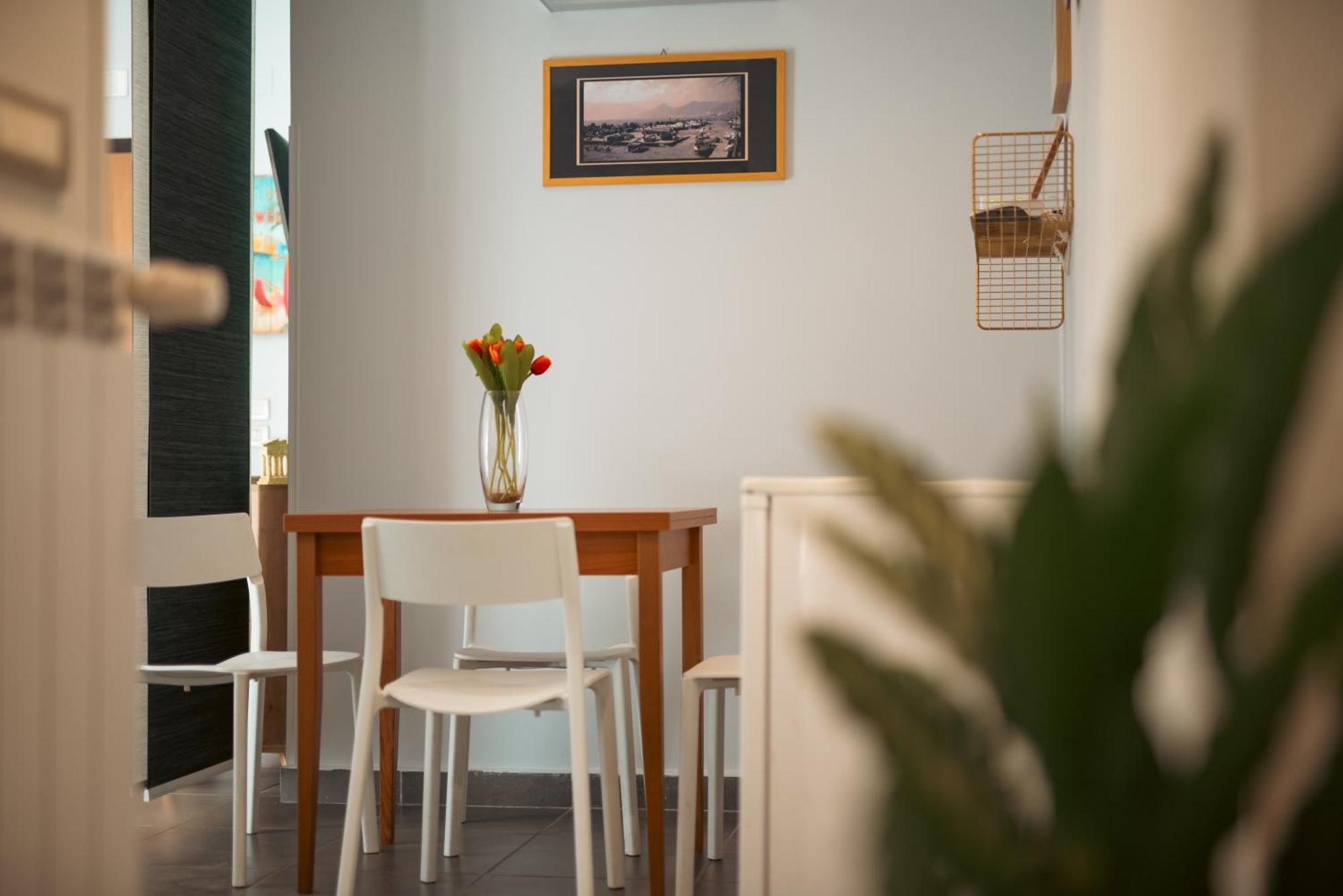 סלרנו Portarotese Apartment With Terrace מראה חיצוני תמונה
