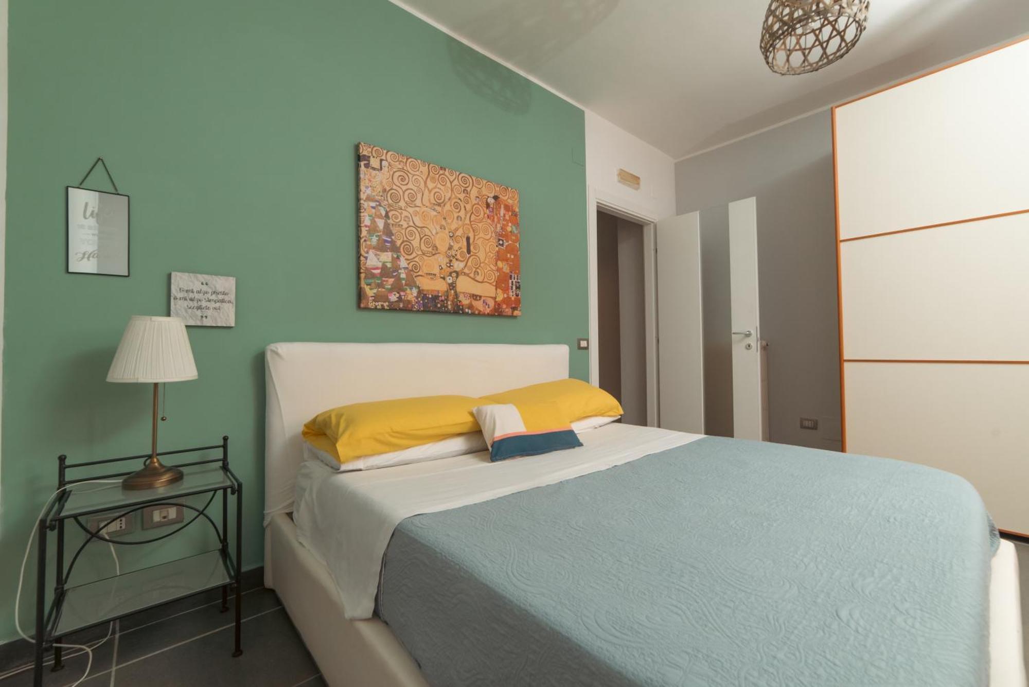 סלרנו Portarotese Apartment With Terrace מראה חיצוני תמונה